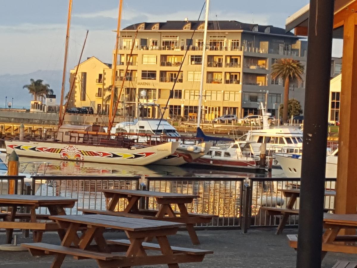 Marina View Apartments Гізбурн Екстер'єр фото